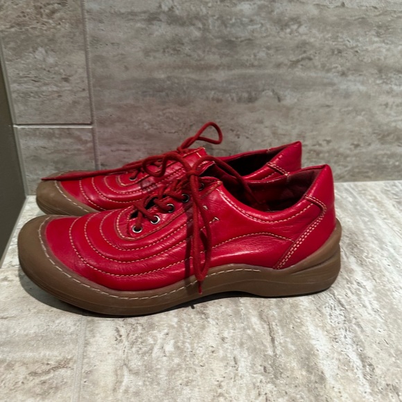 Kenneth Cole Reaction - Picture 3 of 4